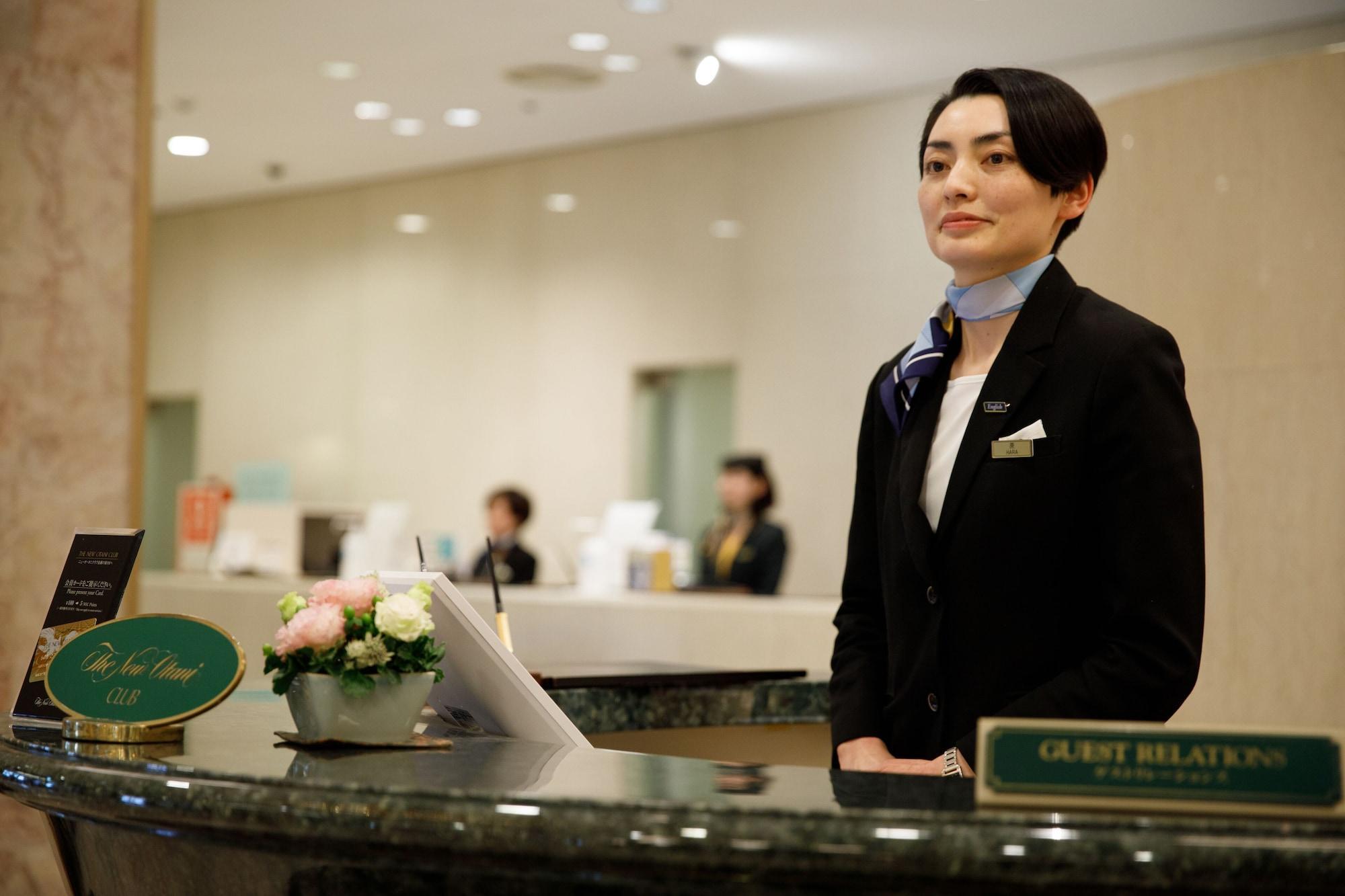 Hotel New Otani Hakata Фукуока Экстерьер фото A hotel concierge in Seoul, South Korea