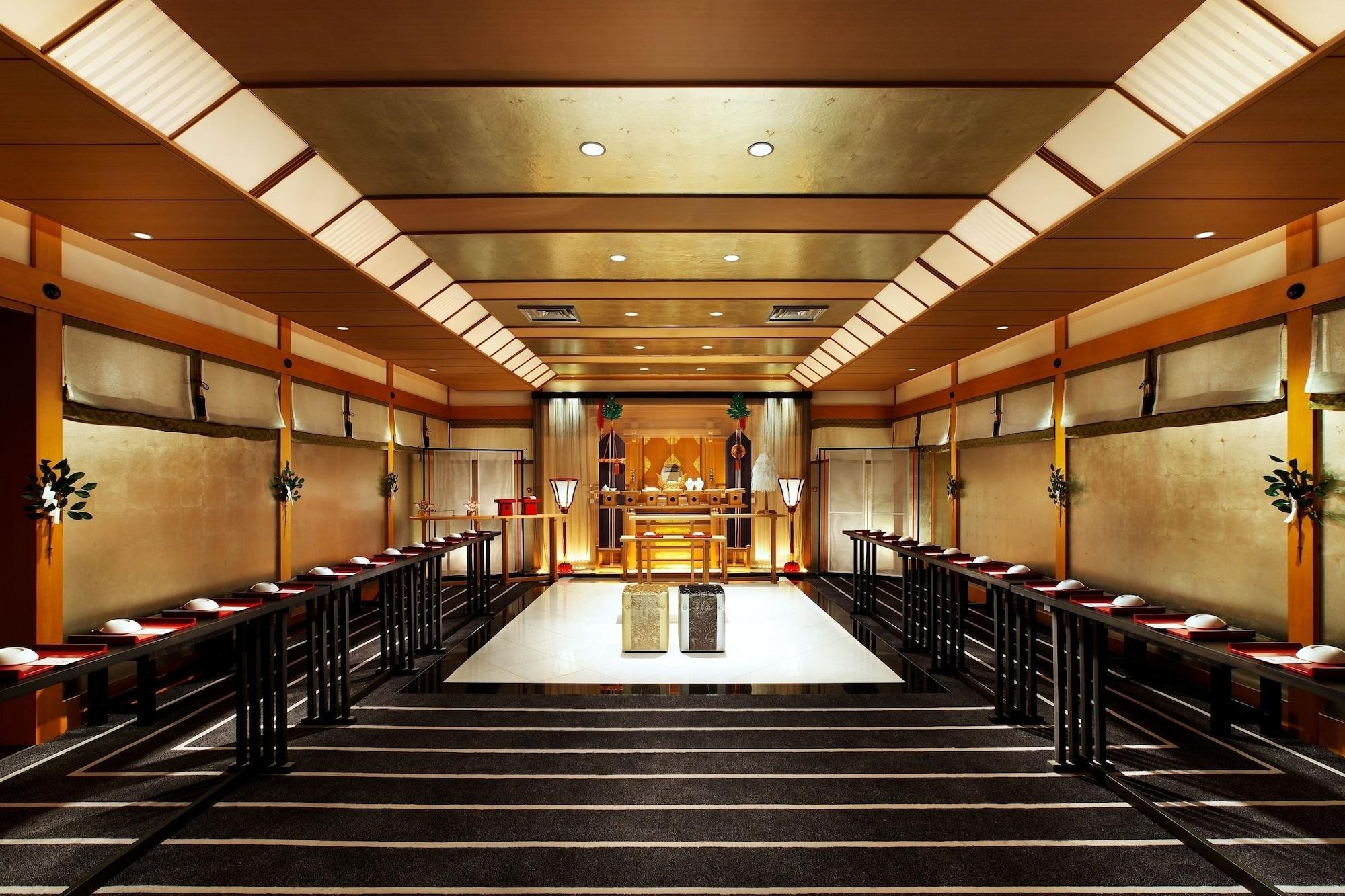 Hotel New Otani Hakata Фукуока Экстерьер фото The interior of a restaurant in Kyoto, Japan
